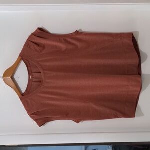 EUC Lululemon Gait Keeper Shirt